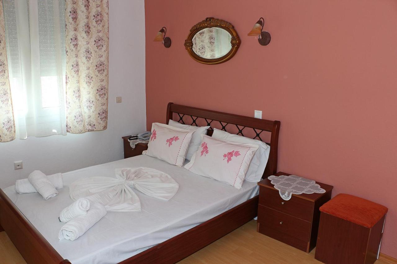 Kristal Hotel Prinos  Exterior photo